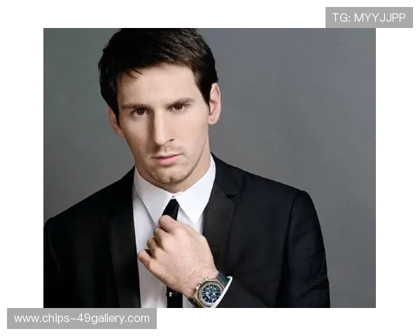 足球巨星的成长之路：从草根到巅峰的传奇人生探索